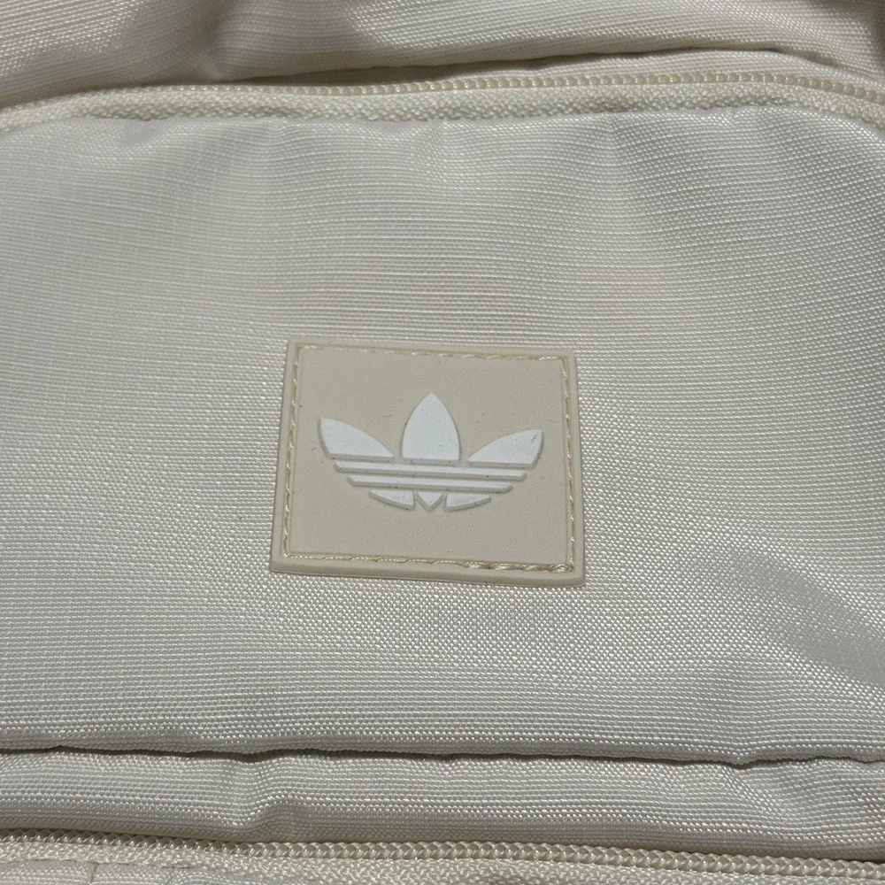 Adidas Utility 4 Sling Crossbody Bag Wonder White Unisex OSFA New With Tags